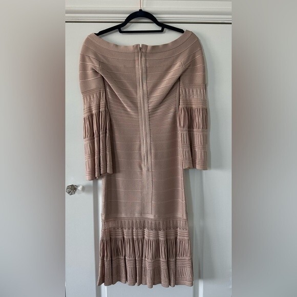Harve Leger Rose Blush Bandage midi Dress with 3/4 sleeves Size XS - Picture 3 of 7